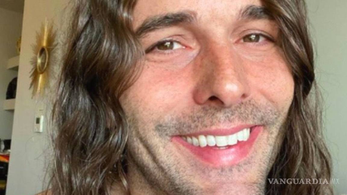 $!Coronavirus: Por cuarentena famosos cortan y tiñen su propio cabello por falta de peluqueros