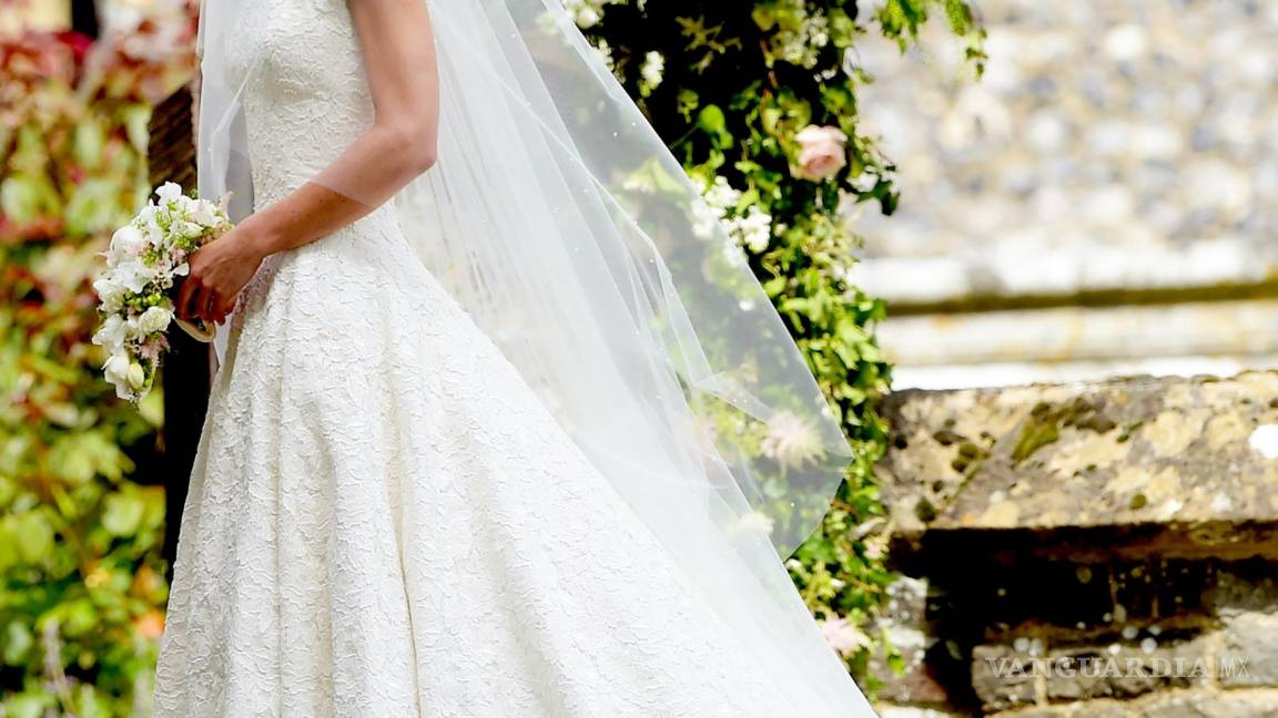 Pippa Middleton se casa con el empresario James Matthews en 'una boda casi  real'