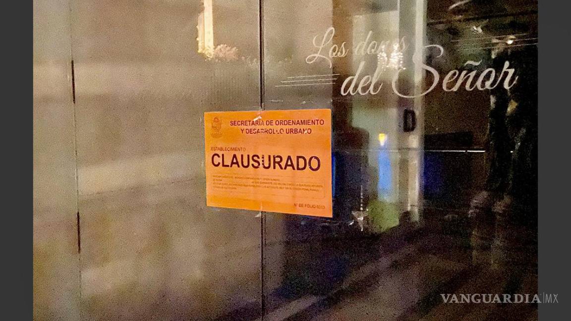$!Esta es la puerta del salón clausurado en Sept. 2021 por el alcalde Miguel Treviño.
