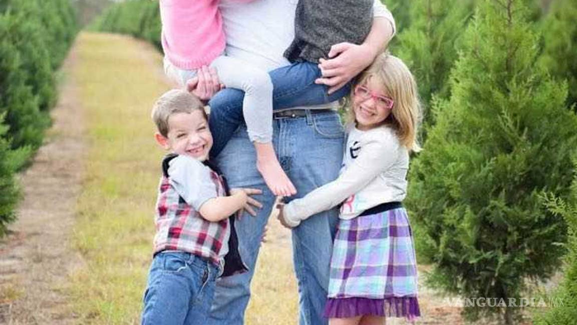 $!Cuida solo a sus 4 hijos después de separarse de su esposa, que le fue infiel tras 10 años juntos