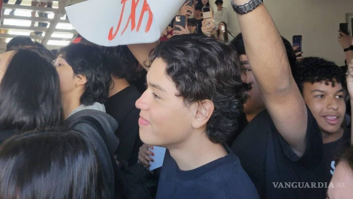 $!En estos hechos ocurridos ayer jueves 13 en el campus Las Torres, brillan por su ausencia todos los directores, empezando por Bruno Zepeda Boulin.