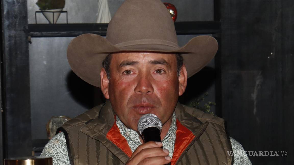 $!David Alonso es el coodinador de Brío Country Fest; tiene 25 años dedicándose a la doma de caballos, sin violencia.