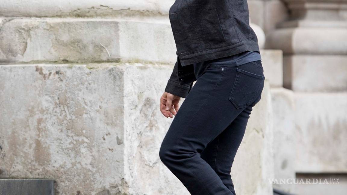 $!Tom Cruise vuela sobre Londres para ‘Misión imposible 6’