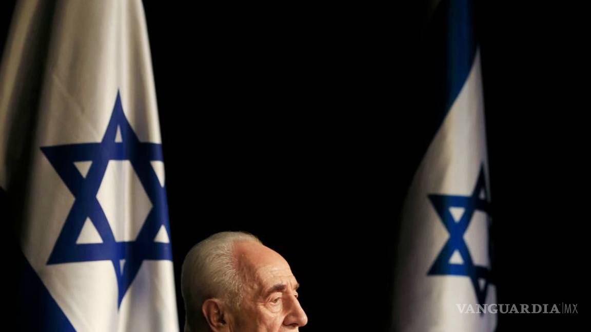 $!Peres recupera brevemente el conocimiento tras sufrir un derrame