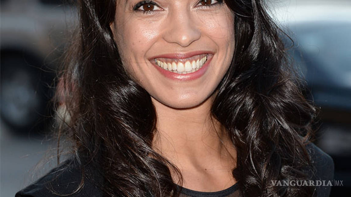 Stephanie Sigman asegura que también padeció acoso