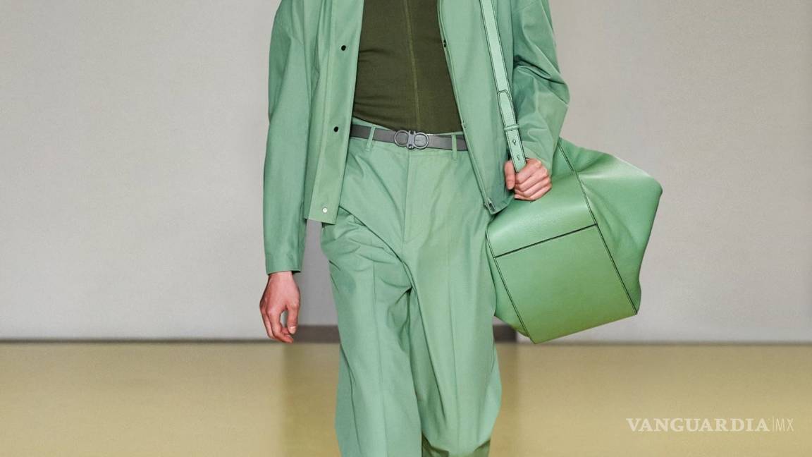 $!Ferragamo presenta colección Primavera-Verano 'intrigante', inspirada en el cine de Alfred Hitchcock (VIDEO)