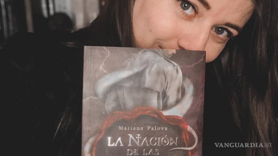 Mariana Palova se envuelve de romance en su tercer libro