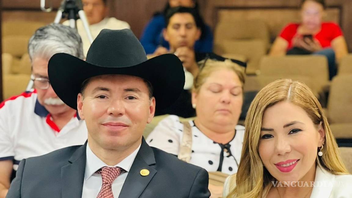 $!Antonio “Tony” Flores, diputado del PT en Coahuila, bajo el escrutinio público por la similitud de sus iniciativas con las de otros estados.