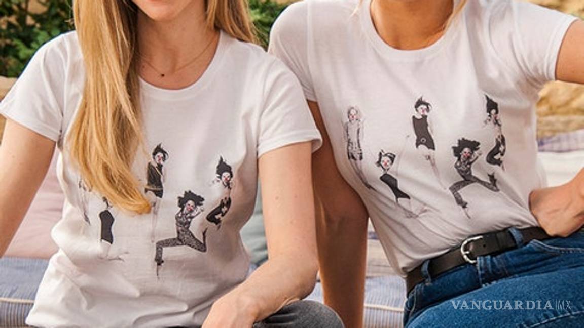 $!La camiseta que todas las fans de las Spice Girls van a querer, ¡y la diseñó Victoria Beckham!