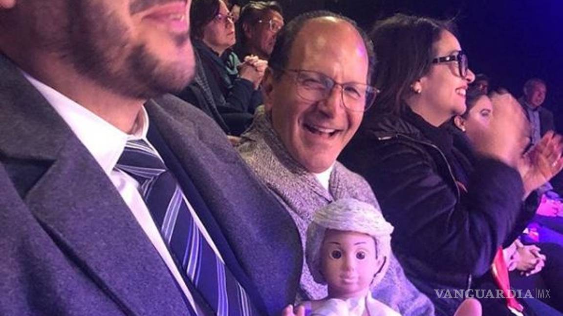 $!Martí Batres convierte a AMLO en 'Niño Dios' y las redes no lo perdonan