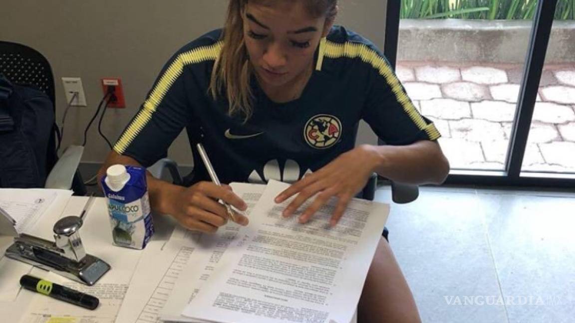 La futbolista coahuilense, Alejandra Sorchini deja a Rayadas y firma con Águilas del América