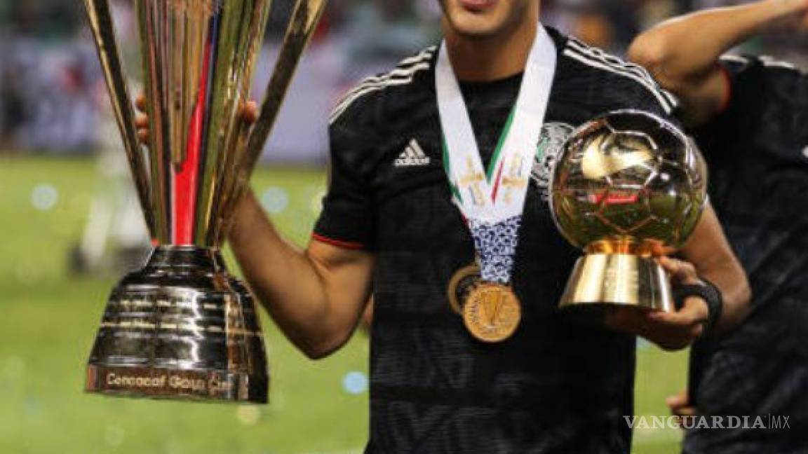 Raúl Jiménez gana el Balón de Oro de la Copa Oro 2019
