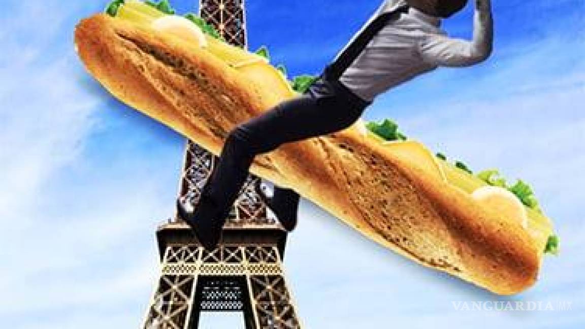 $!¿Recuerdan la foto de Macron festejando un gol de Francia? El internet se encargó de 'tunearla'