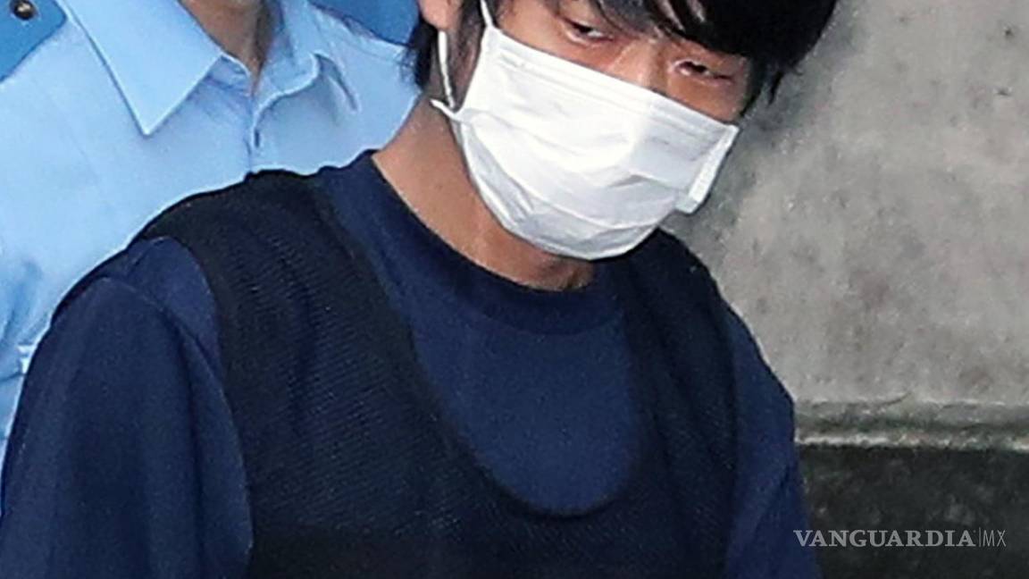 $!NARA (Japan), 21/01/2026.- Tetsuya Yamagami is escorted at the Nara Nishi Police Station in Nara Prefecture in Nara, western Japan, 10 July 2022 (issued 21 January 2026). Tetsuya Yamagami, who was charged with the murder of former Prime Minister Shinzo Abe in 2022, was sentenced to life imprisonment. (Japón) EFE/EPA/JIJI PRESS JAPAN OUT EDITORIAL USE ONLY/