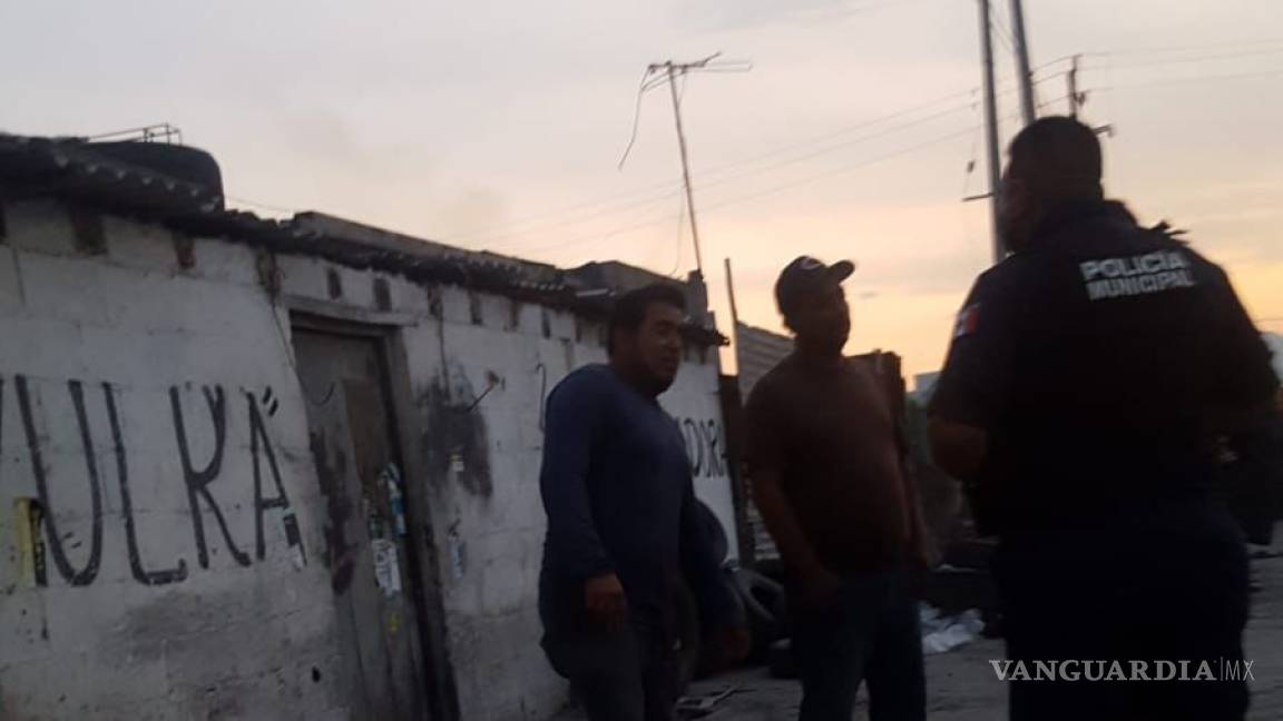 Amagan con armas a empleados de chatarrera en Ramos Arizpe