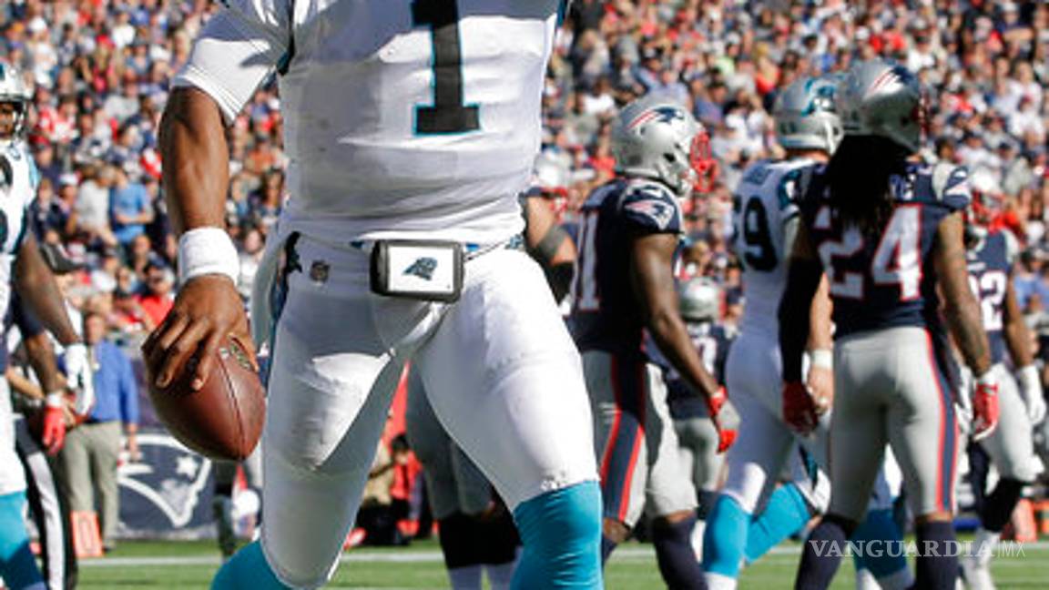 $!Panthers sorprenden a los Patriots