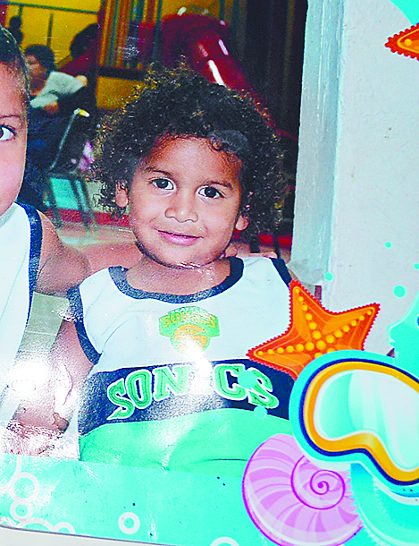 $!Dan último adiós a Iker, el niño que falleció en Saltillo por ataque de un pitbull