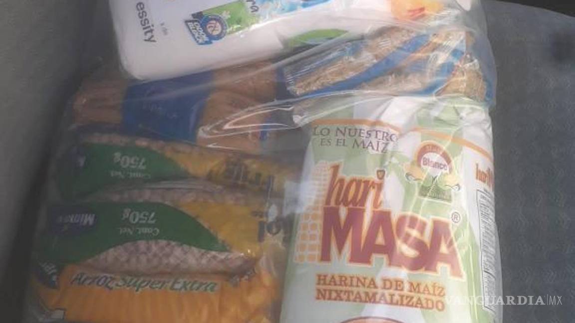 $!La despensa es un importante apoyo para estos obreros que la pasan mal.