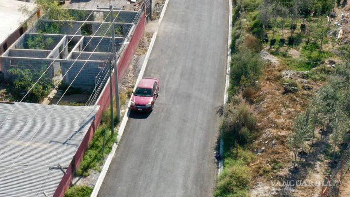 $!Los vecinos de la colonia Los Manantiales, pueden ahora disfrutar de servicios básicos como agua potable y pavimentación.
