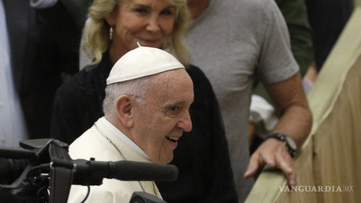 $!Recibe el papa Francisco a Sting y a su mujer Trudie Styler en el Vaticano
