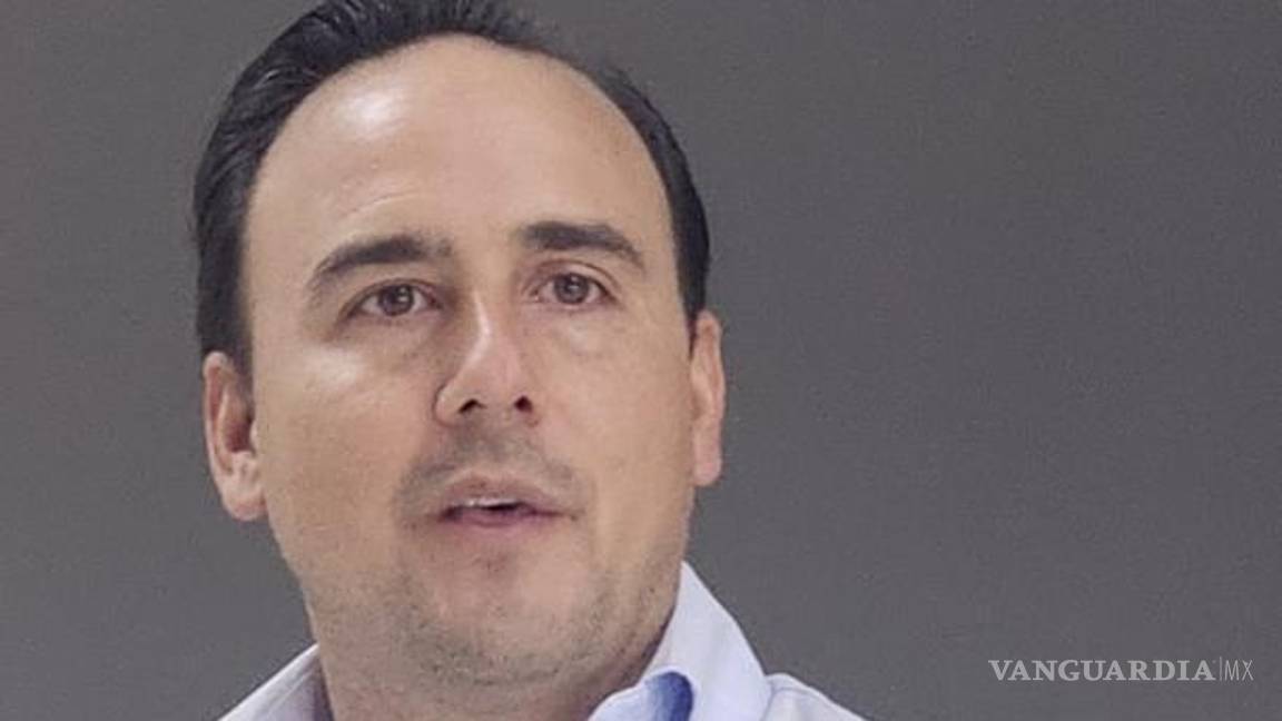 $!El gobernador Manolo Jiménez habló sobre la elección del nuevo Papa.