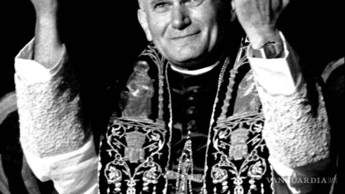 $!Así celebran el centenario del nacimiento de Juan Pablo II en tiempos del coronavirus (fotos)