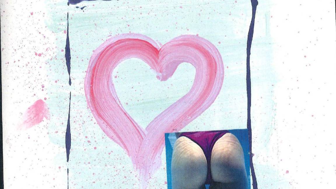 $!En el libro hay páginas repletas de imágenes de mujeres en ropa íntima.