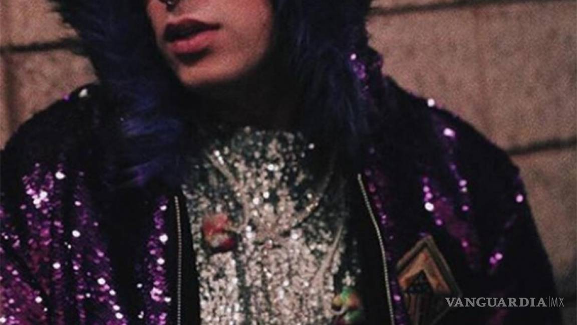 $!Bad Bunny responde a profesora que lo acusa de 'destruir mentes'