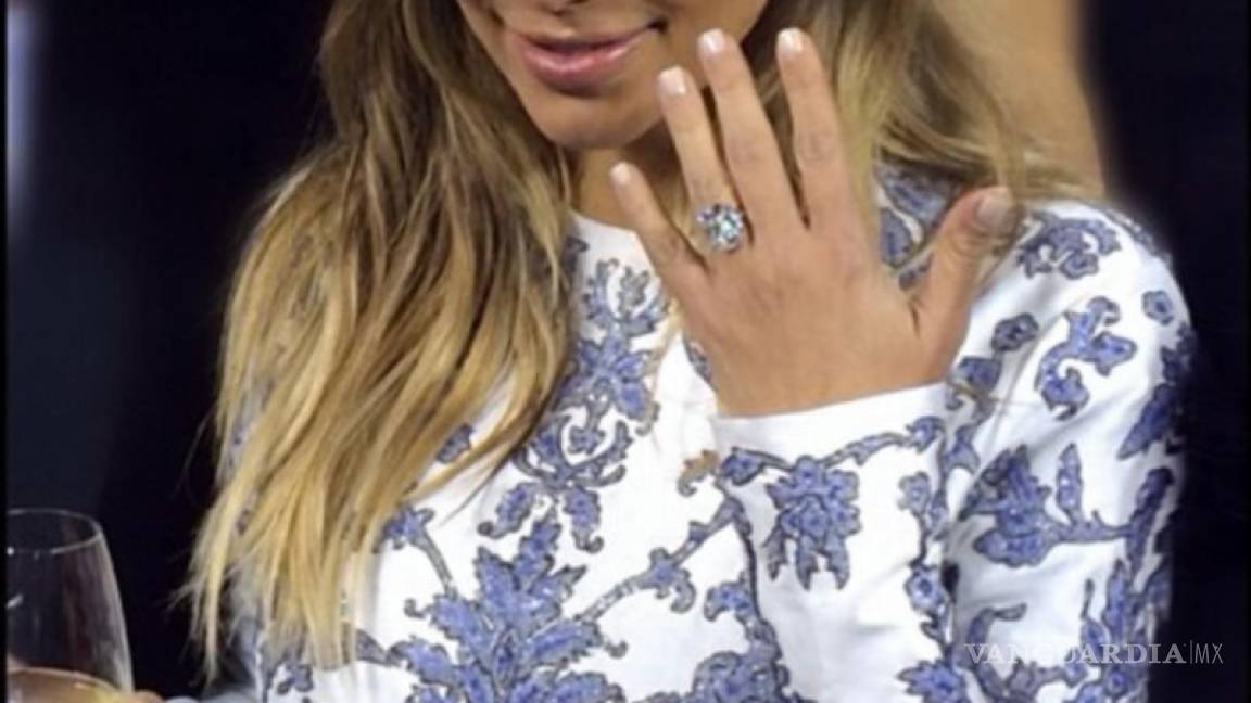 ¿Kim Kardashian fingió su robo? Fue vista utilizando el anillo que le ‘robaron’ en 2016