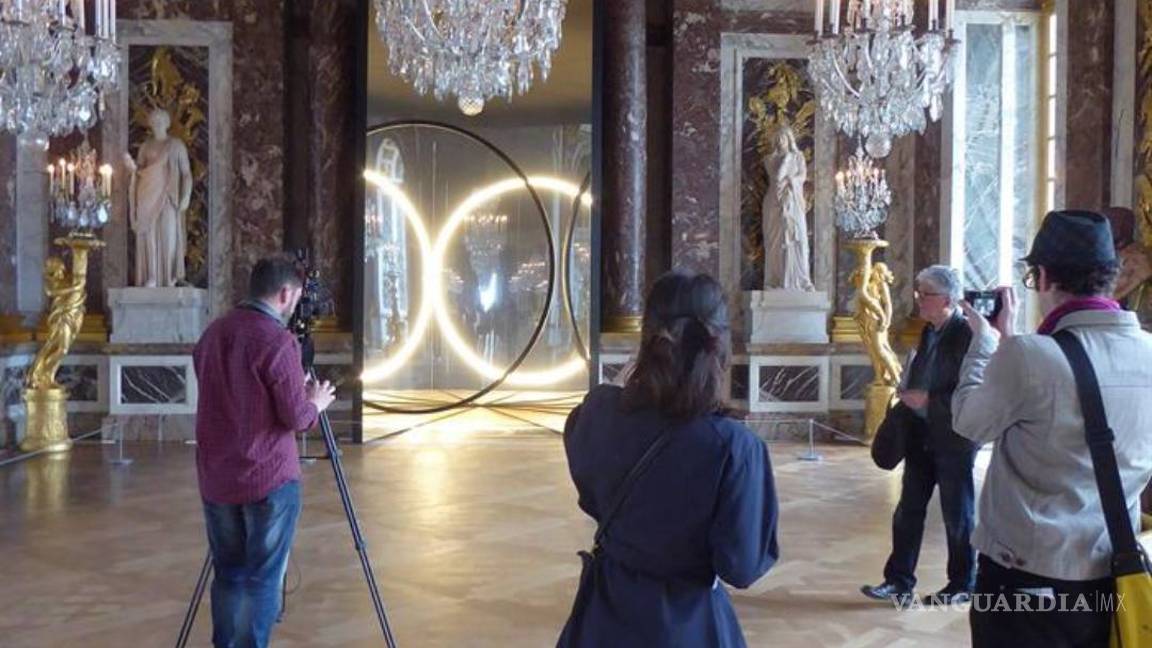 $!Olafur Eliasson lleva al laberinto de Versalles las claves del reflejo