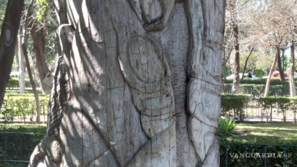 $!Detalle de la madera tallada en una de las piezas de la Alameda.