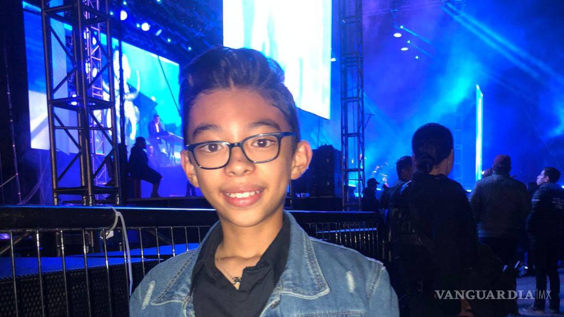 $!Jorge subió al escenario con ChristianNodal la noche del viernes en Saltillo.