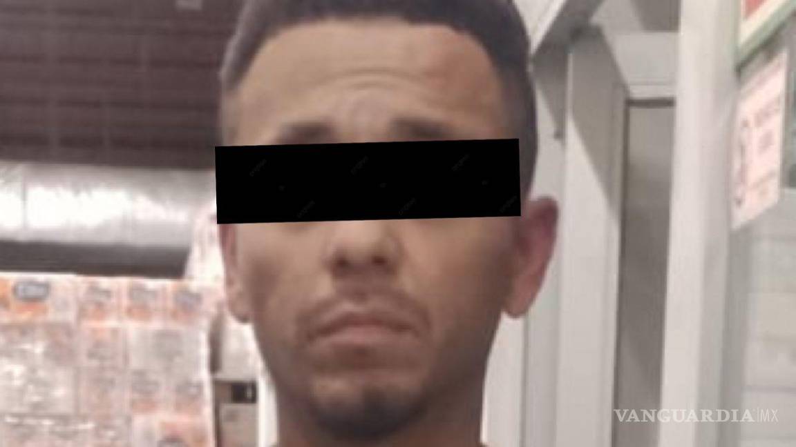 Rescatan en Monterrey a 10 personas privadas de su libertad en tienda de autoservicio