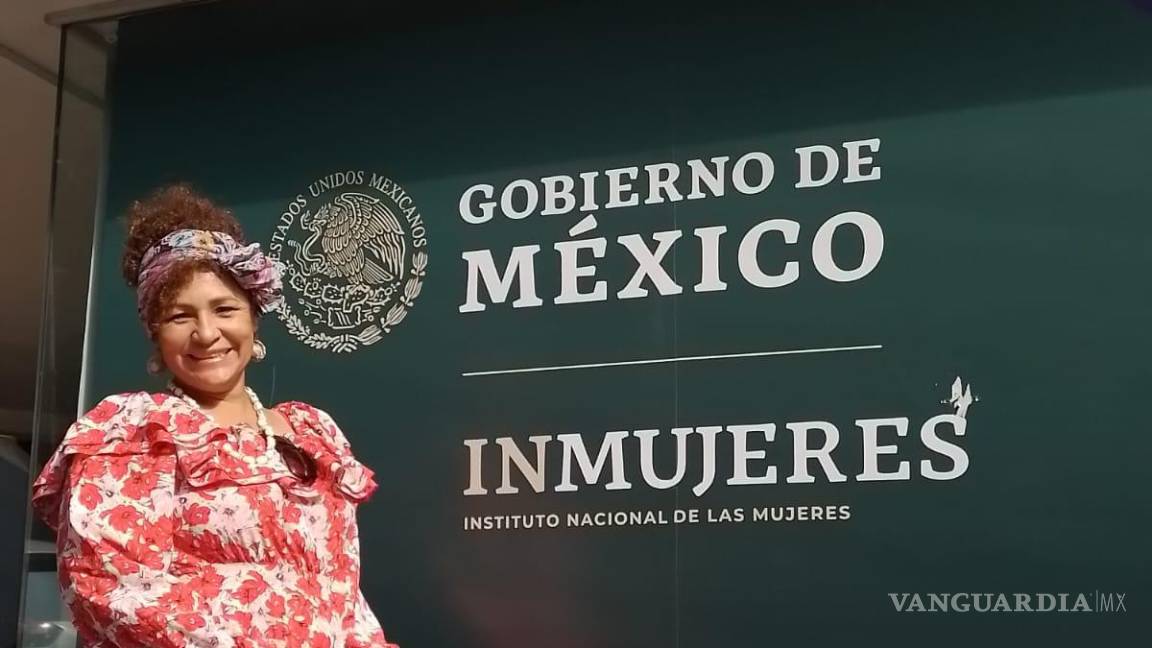 Recibe reconocimiento nacional mujer de tribu Mascogo