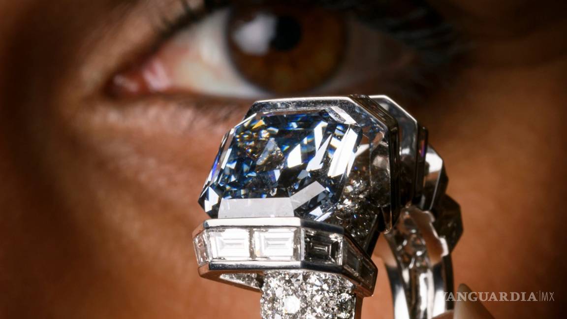 $!Diamante "Sky Blue", vendido por 17 mdd