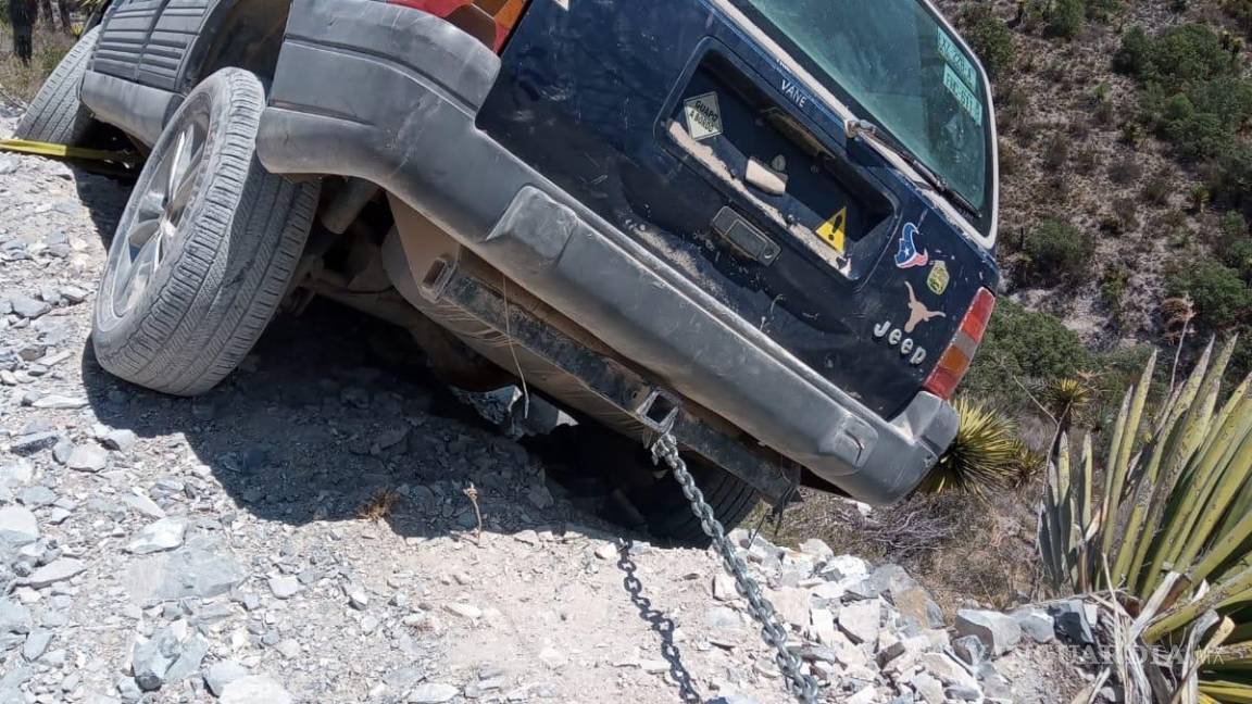 $!La rápida intervención de los uniformados evitó una tragedia en una zona de difícil acceso.