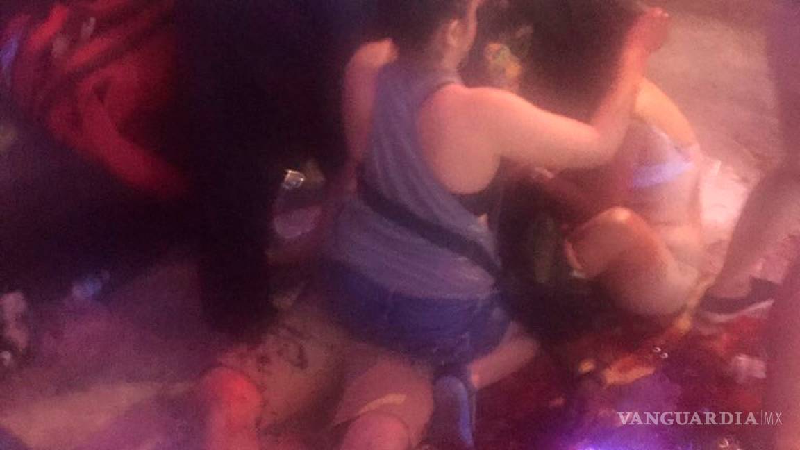 $!Tiroteo en club Blue Parrot inició con ataque directo a una persona, afirma fiscal de Quintana Roo