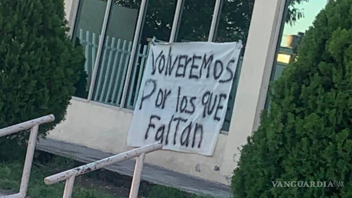 $!Aquí la manta que ha provocado tanto revuelo entre el personal del hospital.