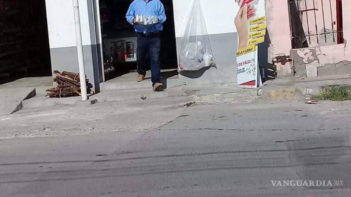 $!Utilizan unidad de UNEDIF para transportar bebidas alcohólicas