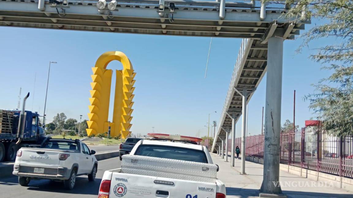 Verifican seguridad en las estructuras de puentes peatonales en Torreón