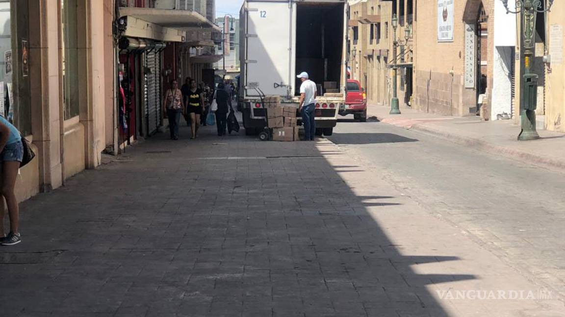 $!A un lado de palacio; ¿Y a ellos quién los infracciona?