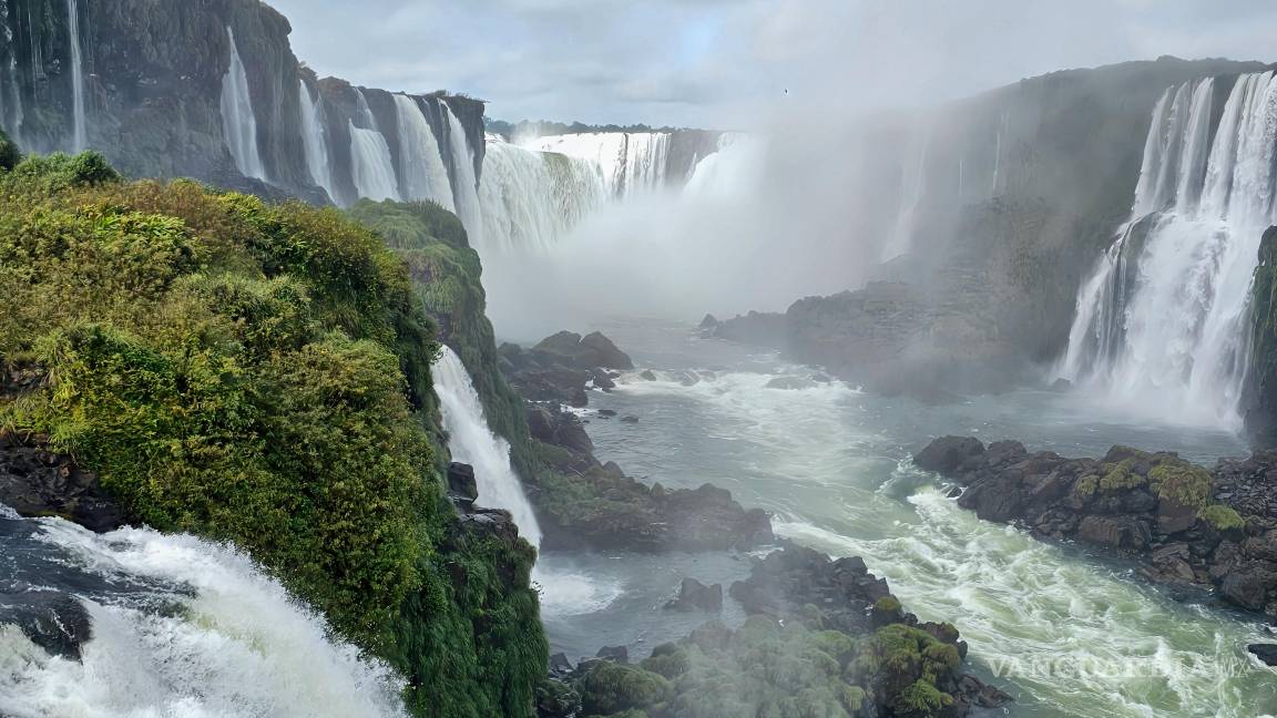 $!Cataratas de Iguazú, en la frontera entre Argentina y Brasil.