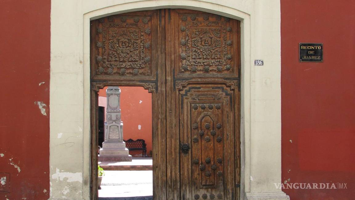 $!El Recinto de Juárez, ubicado en el corazón de Saltillo, continúa apuntalado y sin restauración formal, a pesar de su relevancia histórica y cultural.