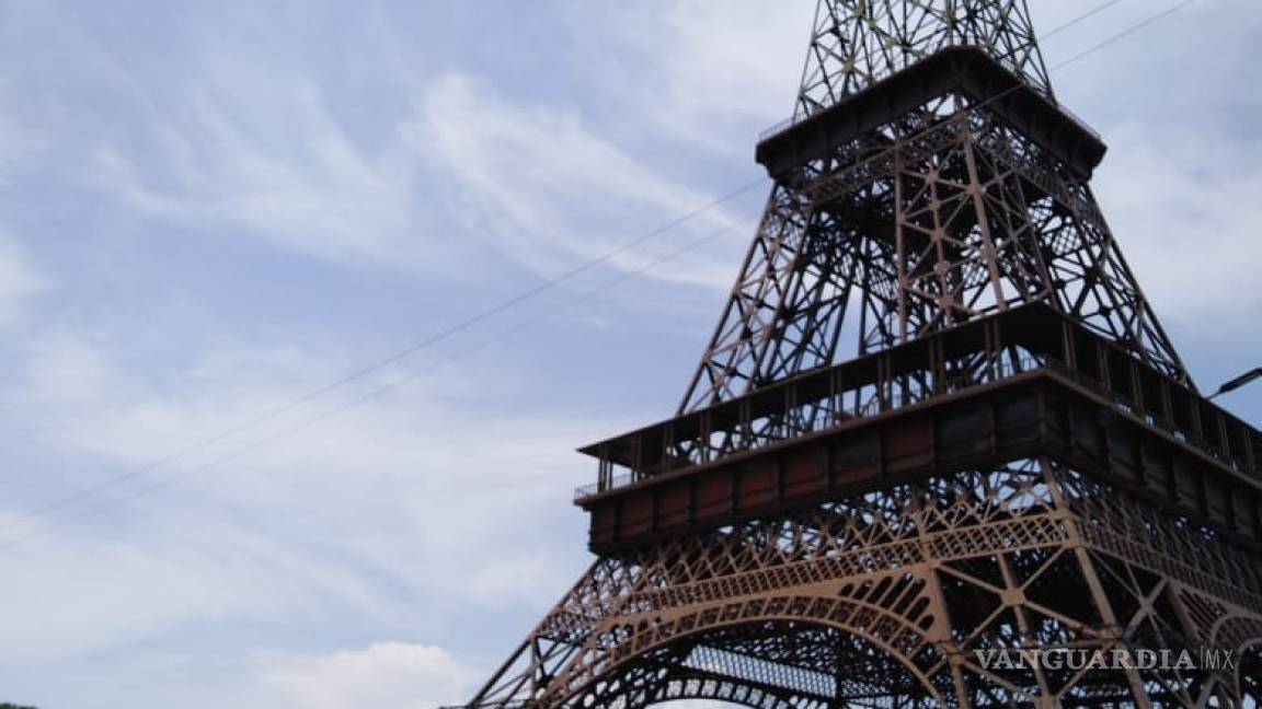 Se suicida lanzándose de la réplica de la Torre Eiffel en la Laguna