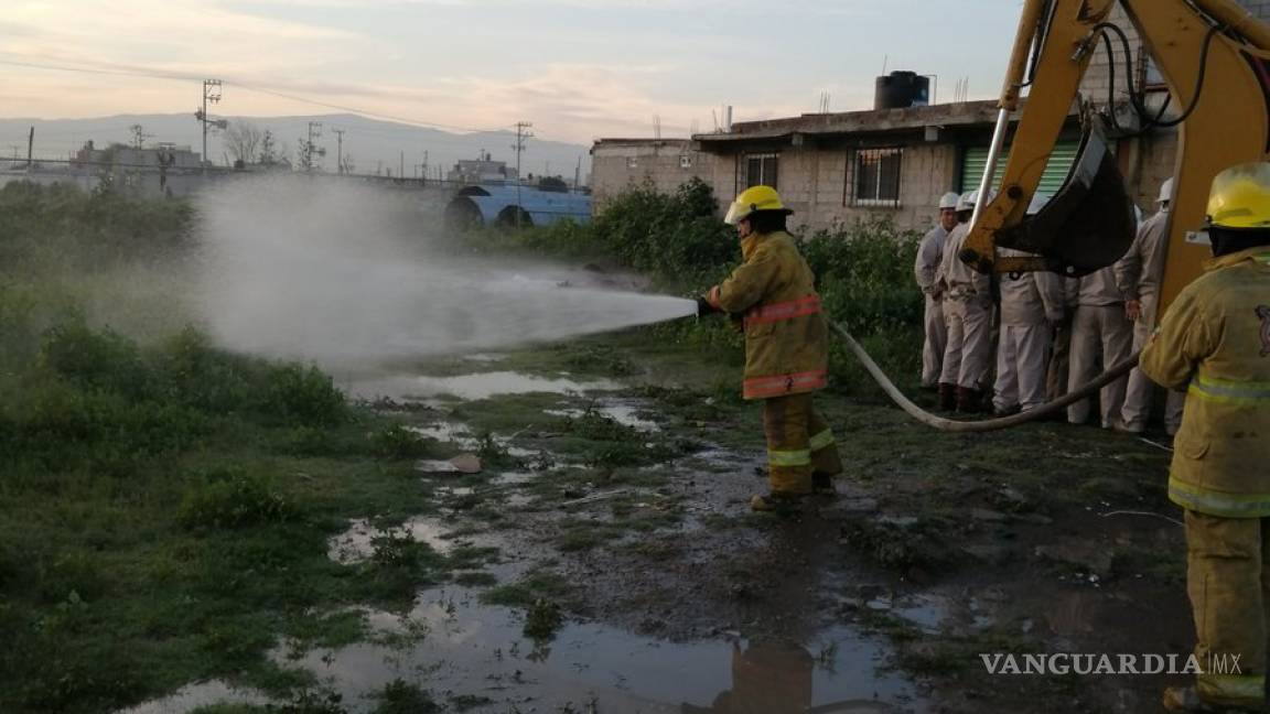 Evacuan a pobladores por fuga de gas LP en Tezoyuca, Edomex