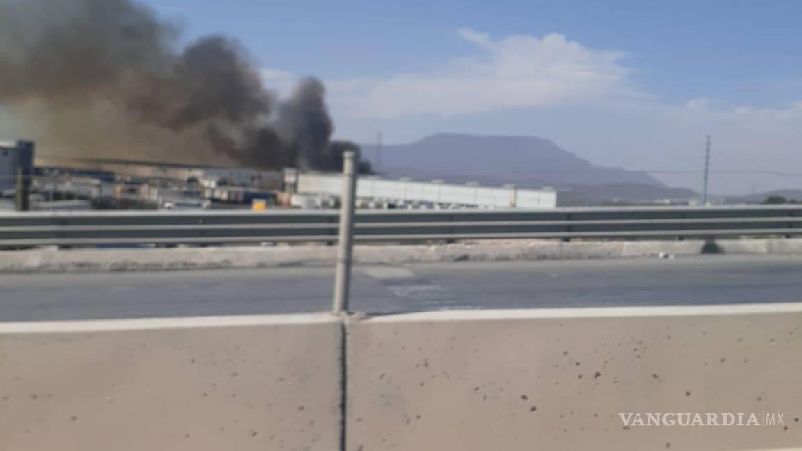 Saltillo: supuesto incendio en Stellantis moviliza a Bomberos; era en un terreno baldío