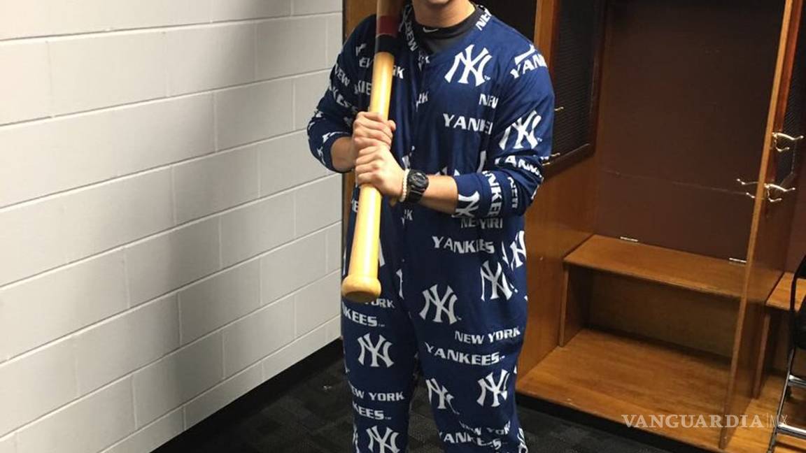 $!Mexicano Luis Cessa es novateado por los Yanquis de Nueva York