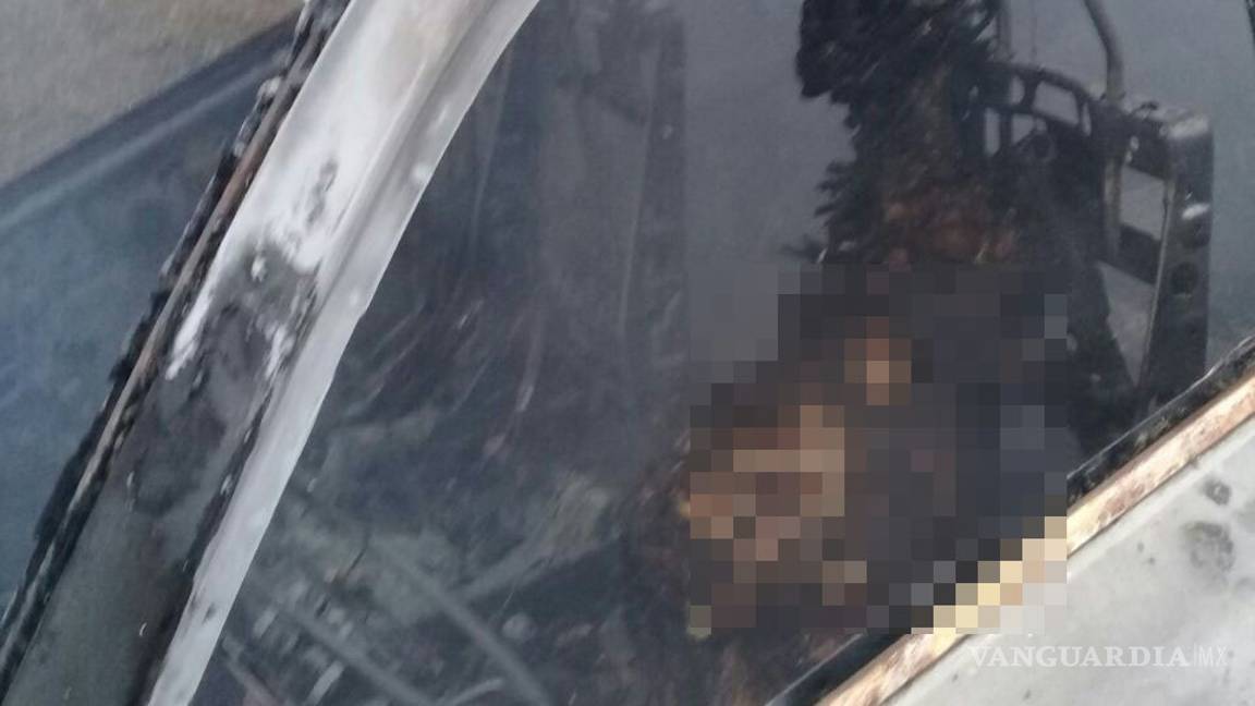 $!Encuentran cuerpo calcinado dentro de un carro en Nuevo León