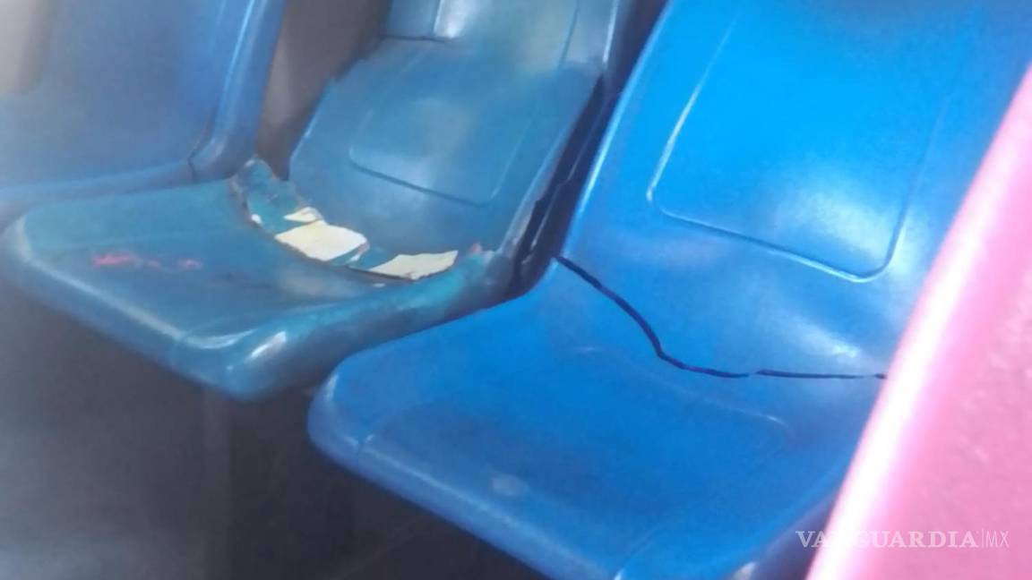 $!Nalleli Ortiz nos compartió esta imagen de la ruta 2B San Ángel: “pésimas unidades”, dijo.