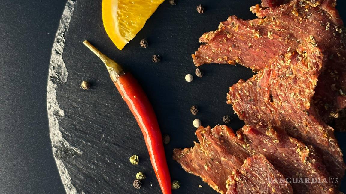 $!La carne seca puede ayudar a controlar el apetito gracias a su alto contenido de proteína, lo que favorece la saciedad.